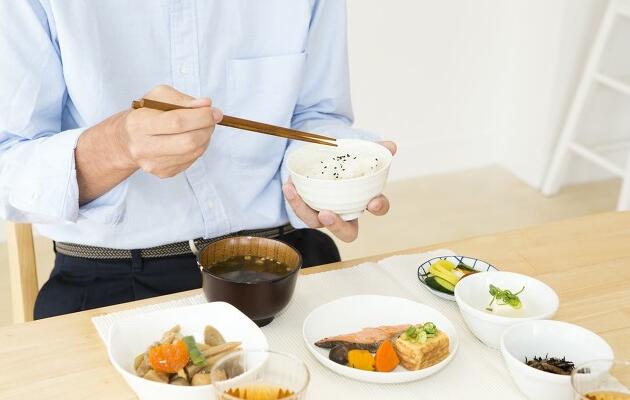 日常健康飲食中，葷素食如何搭配？