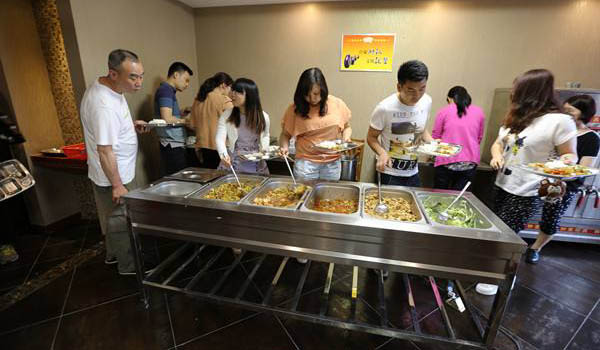 什么是團膳服務,食堂是否屬于團膳膳食？
